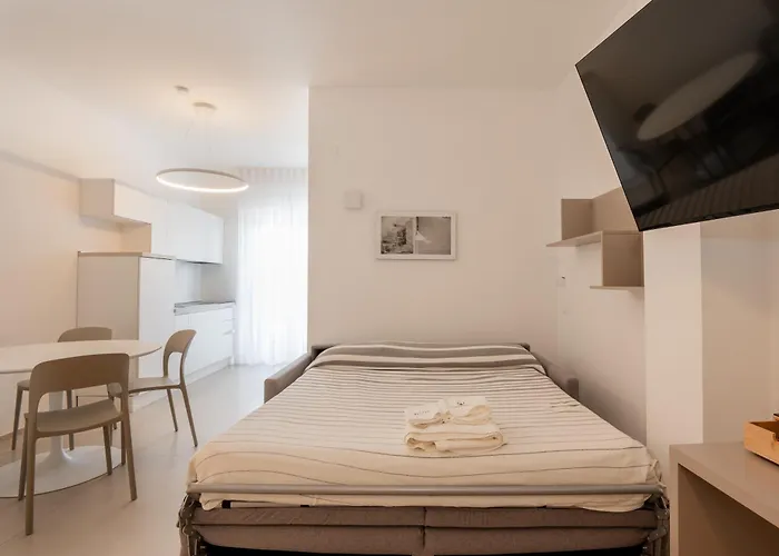 Agora Vieste Rooms & Apartments