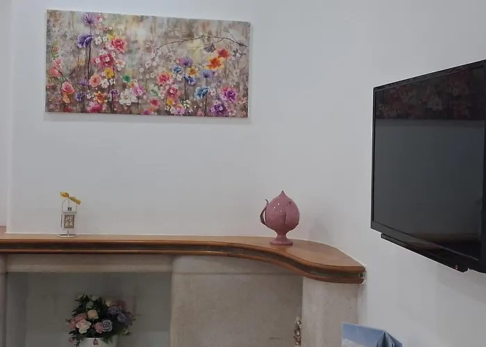 Sotto Castello Living Room